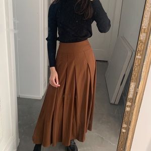 Beautiful rich brown long skirt